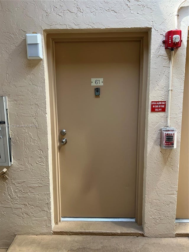 3 of 29 - 5841 Washington St 61, Hollywood, FL