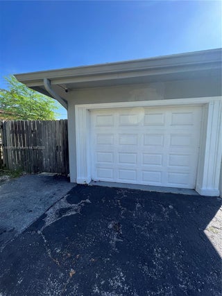 Photo of Listing #A11807369