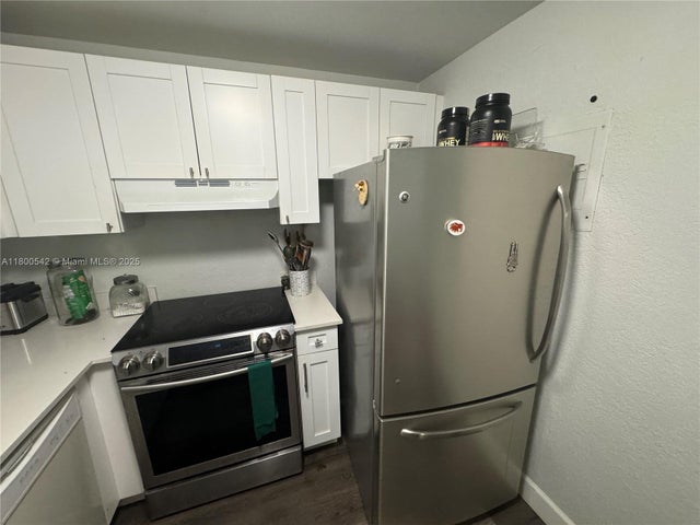 1 of 20 - 4235 N University Dr 312, Sunrise, FL