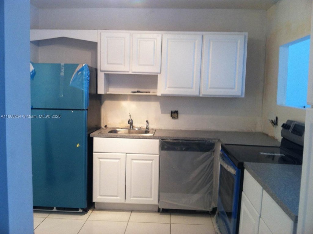 2851 Ne 183rd St 615e, Aventura