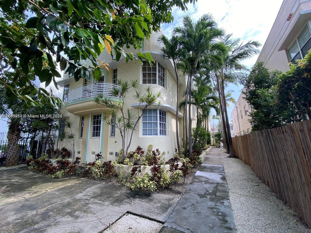 1335 Pennsylvania Ave 1, Miami Beach