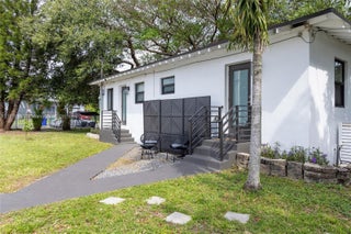 Photo of Listing #A11810357