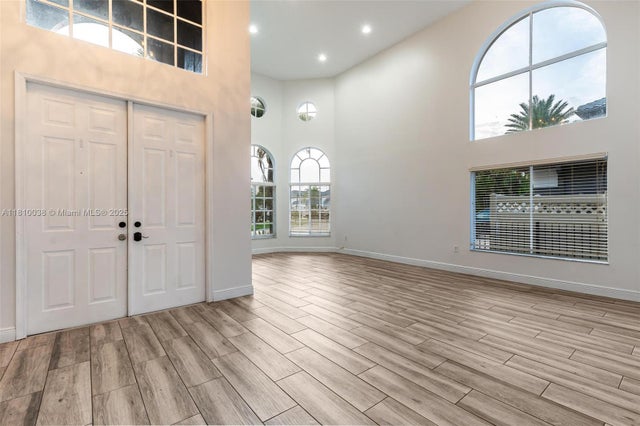 3 of 33 - 2561 Nw 123rd Ter, Coral Springs, FL