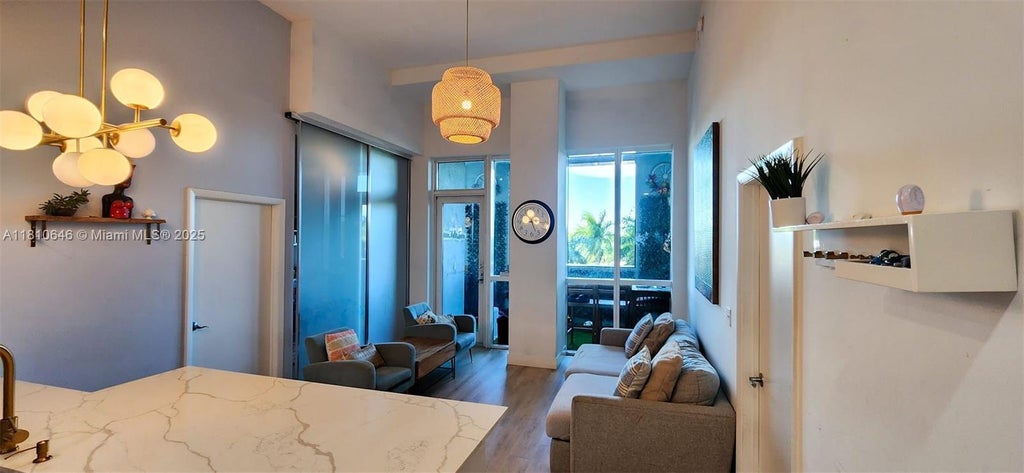 244 Biscayne Blvd 301, Miami