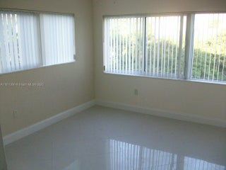 Photo of Listing #A11811206