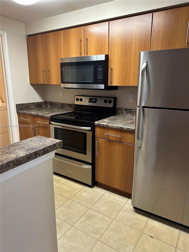 3 of 20 - 5840 W Sample Rd 306, Coral Springs, FL