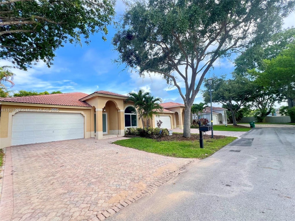 16020 Sw 91st Ct, Palmetto Bay
