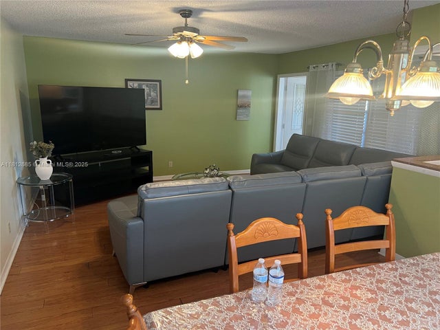 5 of 12 - 5300 Washington St C211, Hollywood, FL