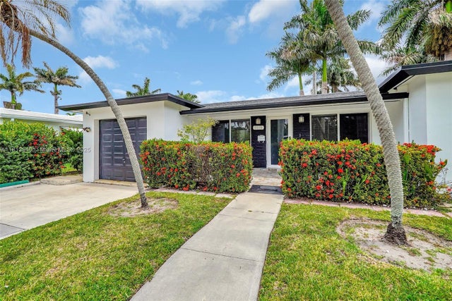 5 of 67 - 1319 Buchanan St, Hollywood, FL