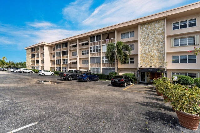 1 of 29 - 410 Se 2nd St 308, Hallandale Beach, FL