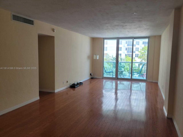 3 of 11 - 3801 S Ocean Dr 3a, Hollywood, FL