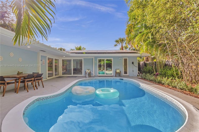 1 of 44 - 204 Sw 19th Ave, Fort Lauderdale, FL