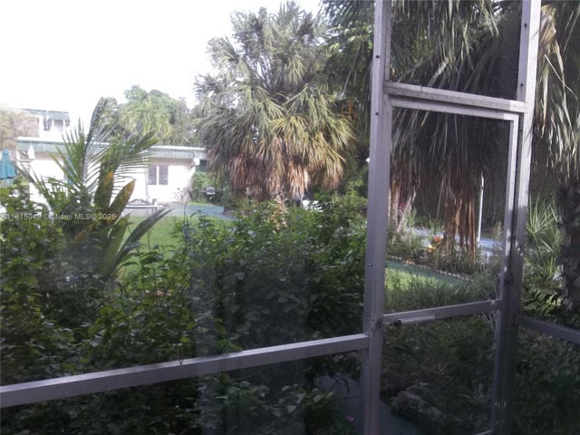 5 of 22 - 1450 Atlantic Shores Blvd 118, Hallandale Beach, FL