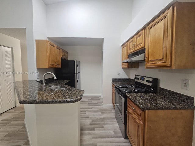 4 of 14 - 9999 Summerbreeze Dr 209, Sunrise, FL