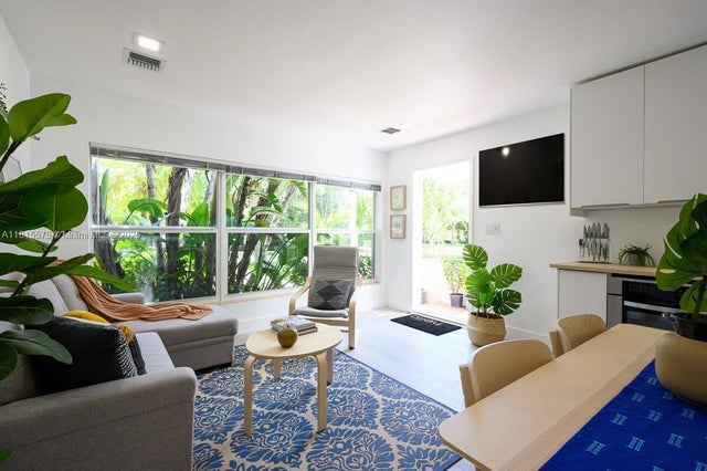 2 of 16 - 437 Ne 17th Way 437, Fort Lauderdale, FL