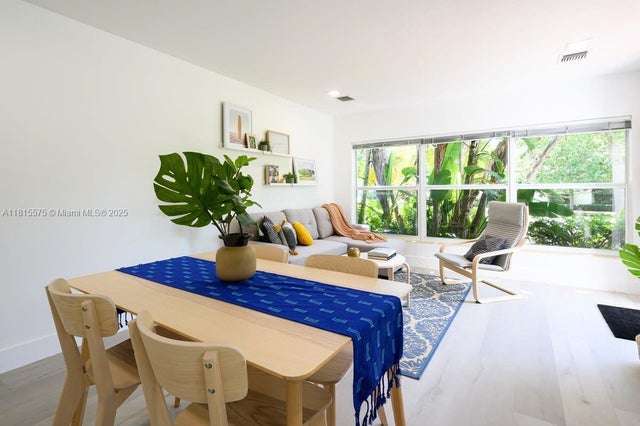 5 of 16 - 437 Ne 17th Way 437, Fort Lauderdale, FL