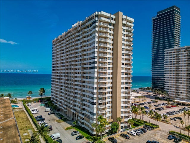 2 of 29 - 1950 S Ocean Dr 7f, Hallandale Beach, FL