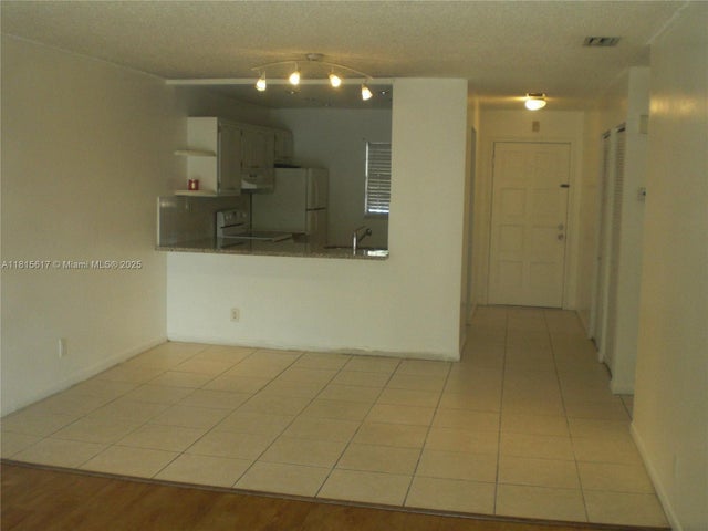 5 of 7 - 3250 Nw 85th Ave 24, Coral Springs, FL