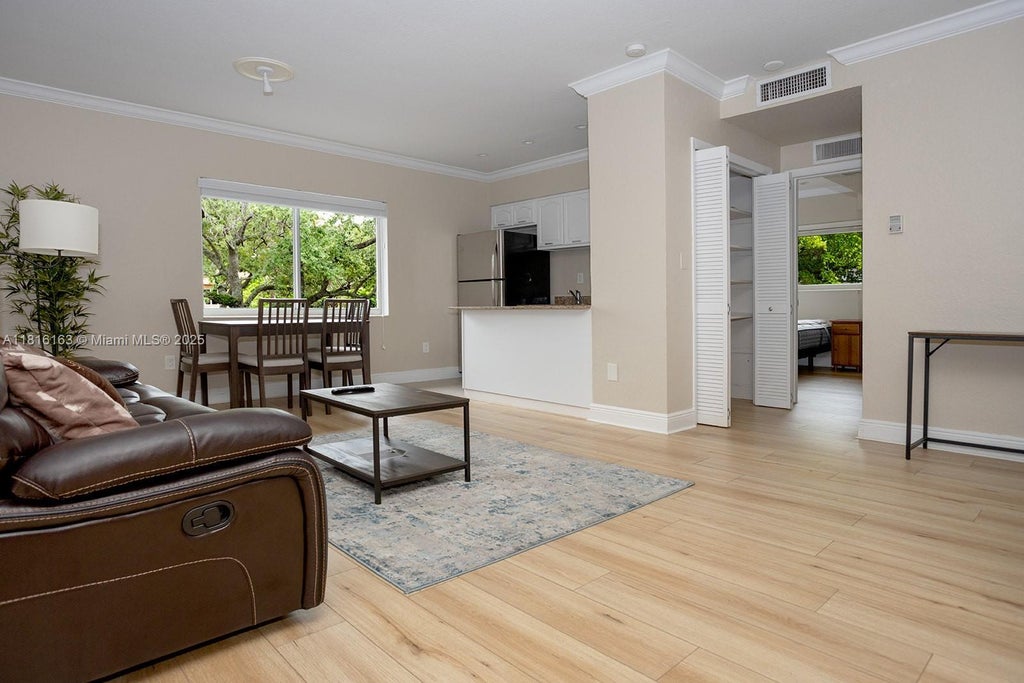 1 Edgewater Dr 201, Coral Gables