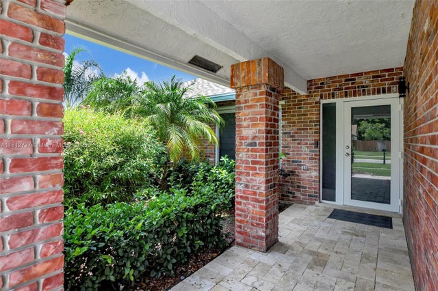 4 of 35 - 17301 Lake Park Rd, Boca Raton, FL