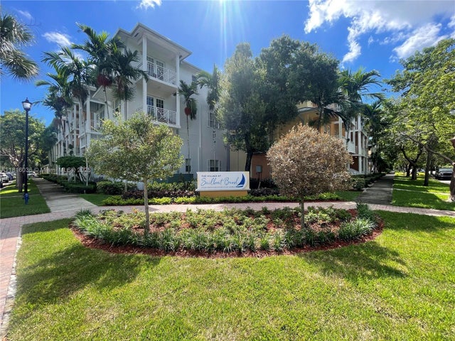 2 of 44 - 311 Sw 13th Ter 311, Fort Lauderdale, FL