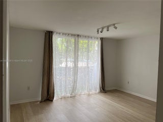 Photo of Listing #A11808336