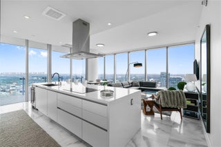 Photo of Listing #A11811998