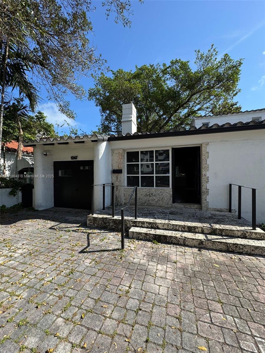 1247 Alton Rd, Miami Beach