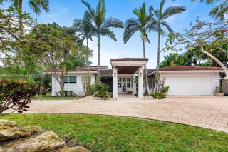 Photo of Listing #A11814803