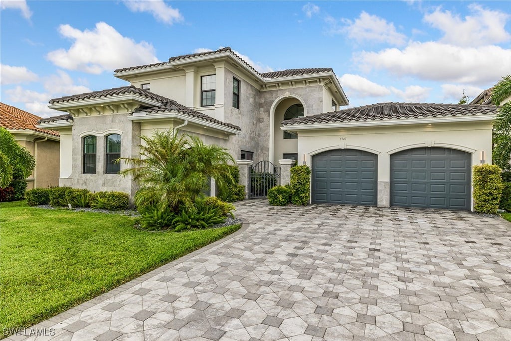4410 Caldera Cir, Naples