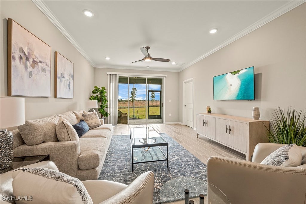 11821 Venetian Lagoon Dr 104, Fort Myers