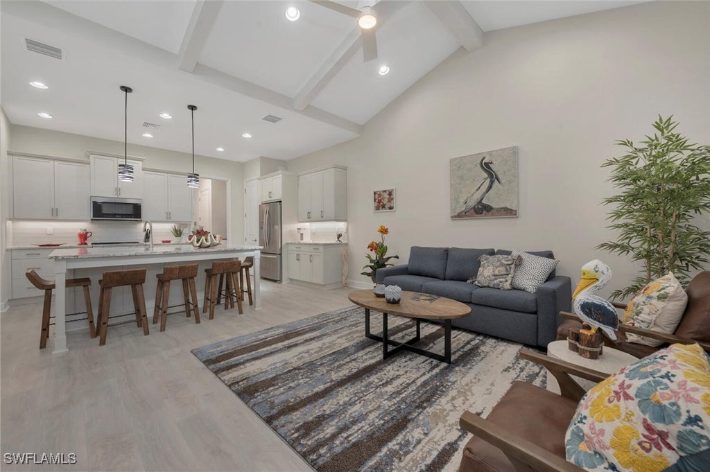 7239 Saona Ct, Naples