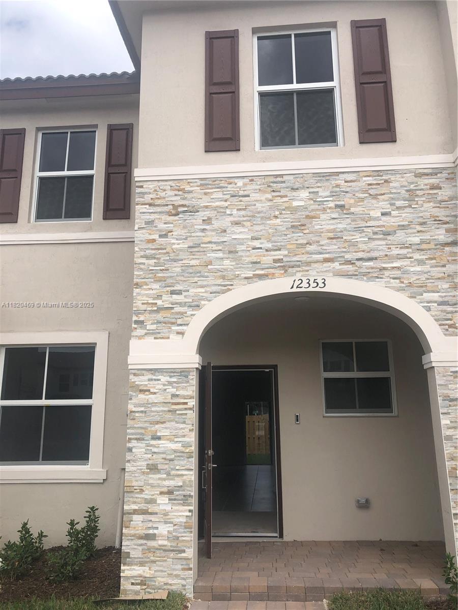 12353 Nw 23rd Court, Miami