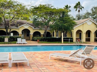 Photo of Listing #A11797040