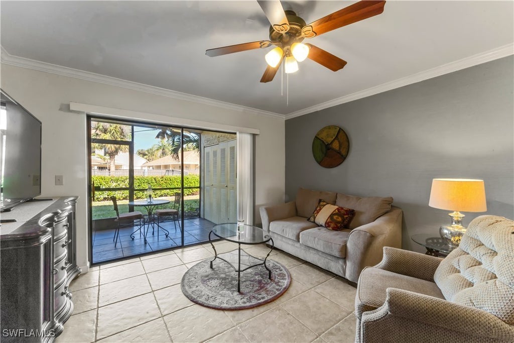 8287 Charter Club Cir 2, Fort Myers