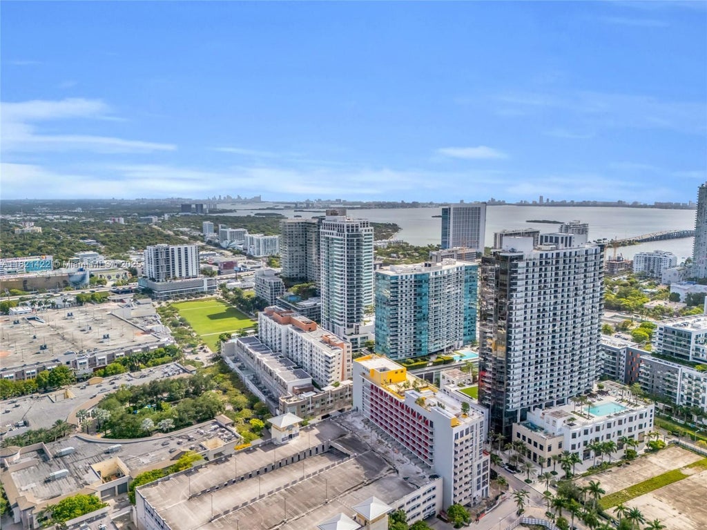 3250 Ne 1st Ave 1120, Miami
