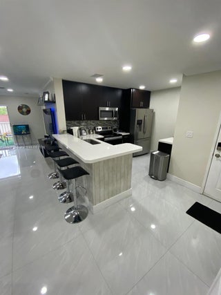 Photo of Listing #A11821714