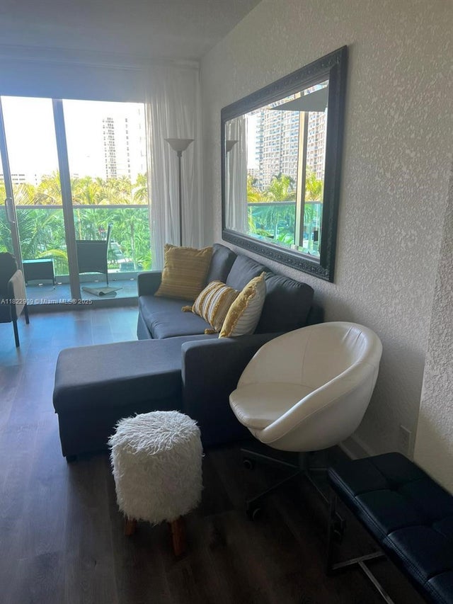 5 of 11 - 4001 S Ocean Dr 5e, Hollywood, FL