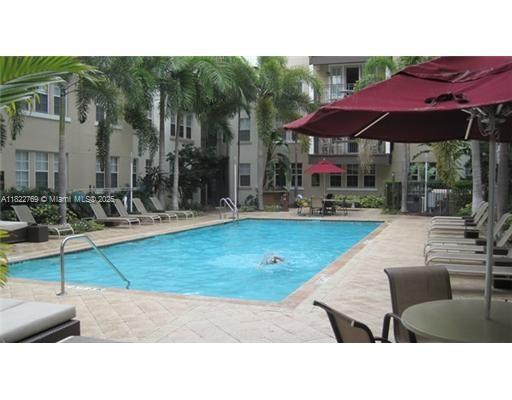 4 of 30 - 533 Ne 3rd Ave 410, Fort Lauderdale, FL
