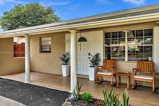 Photo of Listing #A11822905