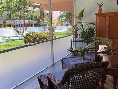 3 of 33 - 200 Ne 12th Ave 7a, Hallandale Beach, FL