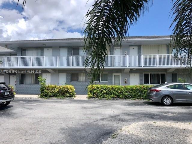 1 of 6 - 2175 Ne 56th St 106, Fort Lauderdale, FL