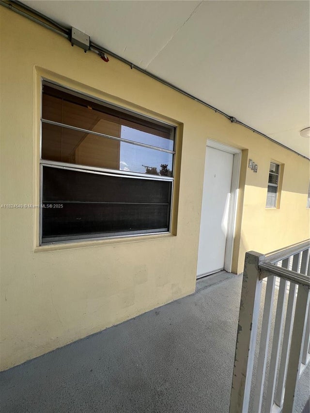 5 of 16 - 427 Santander Ave 204, Coral Gables, FL