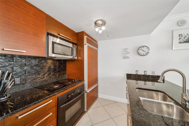 5 of 41 - 1800 S Ocean Dr 1406, Hallandale Beach, FL