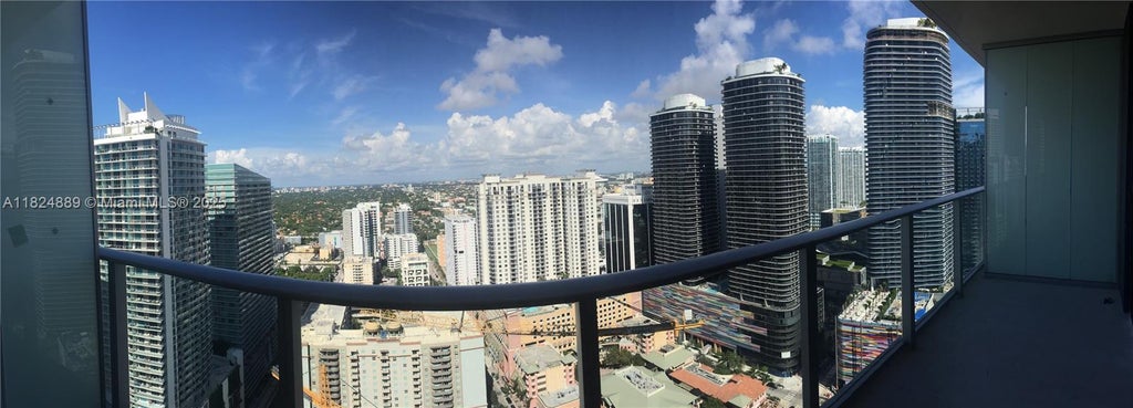 1010 Brickell Ave 2308, Miami