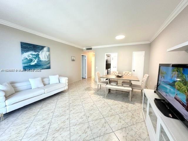 3 of 29 - 3505 S Ocean Dr 419, Hollywood, FL