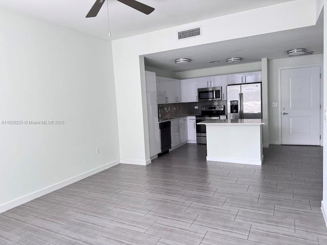 5 of 24 - 1776 Polk St 1005, Hollywood, FL