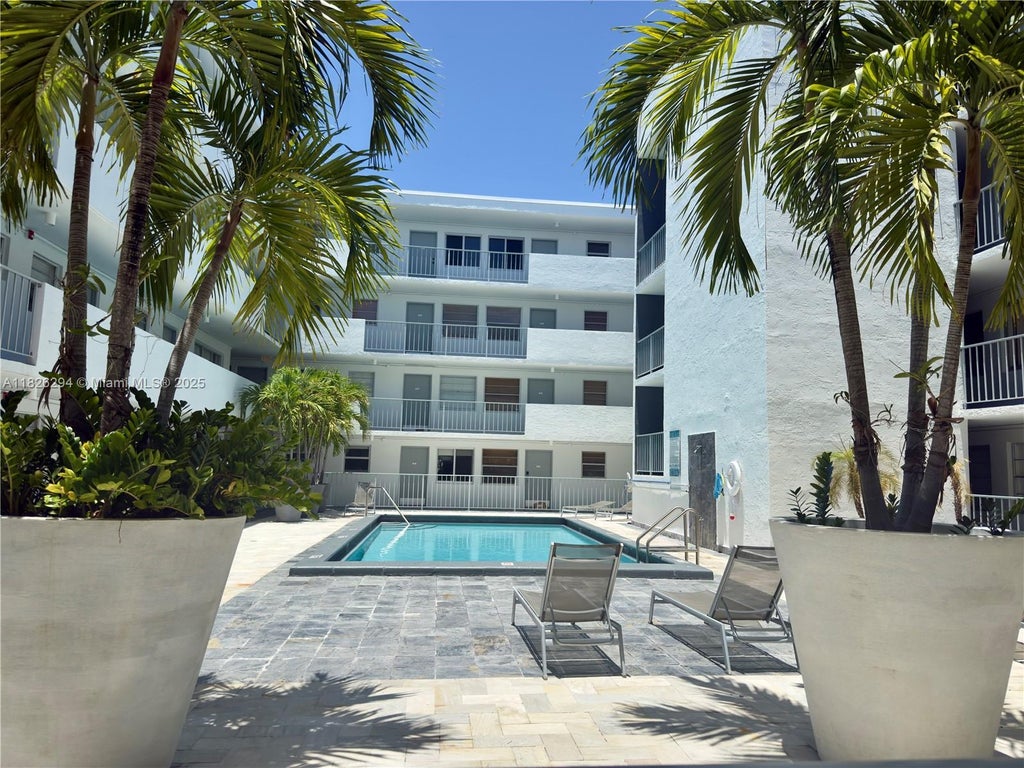 1610 Lenox Ave 215, Miami Beach