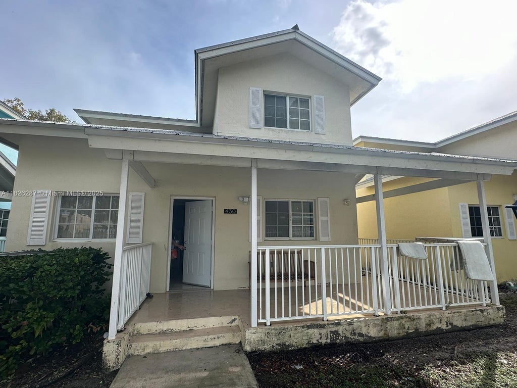 430 Nw 20th St 3, Miami