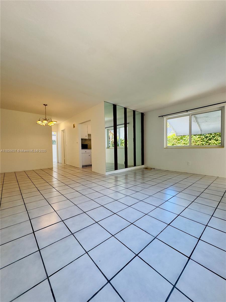 1747 Ne 169th St 1747, North Miami Beach